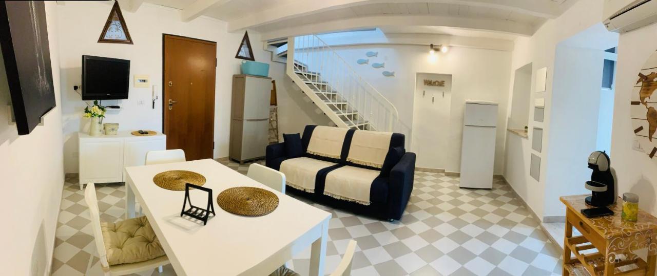 Wonderful Apartment In Old Alghero Zewnętrze zdjęcie
