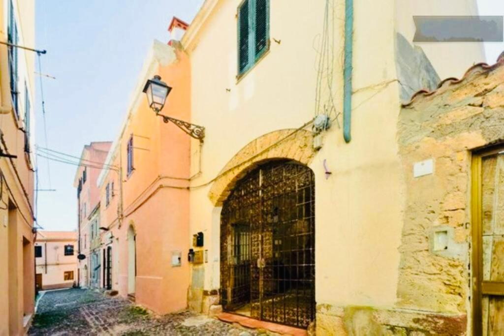 Wonderful Apartment In Old Alghero Zewnętrze zdjęcie